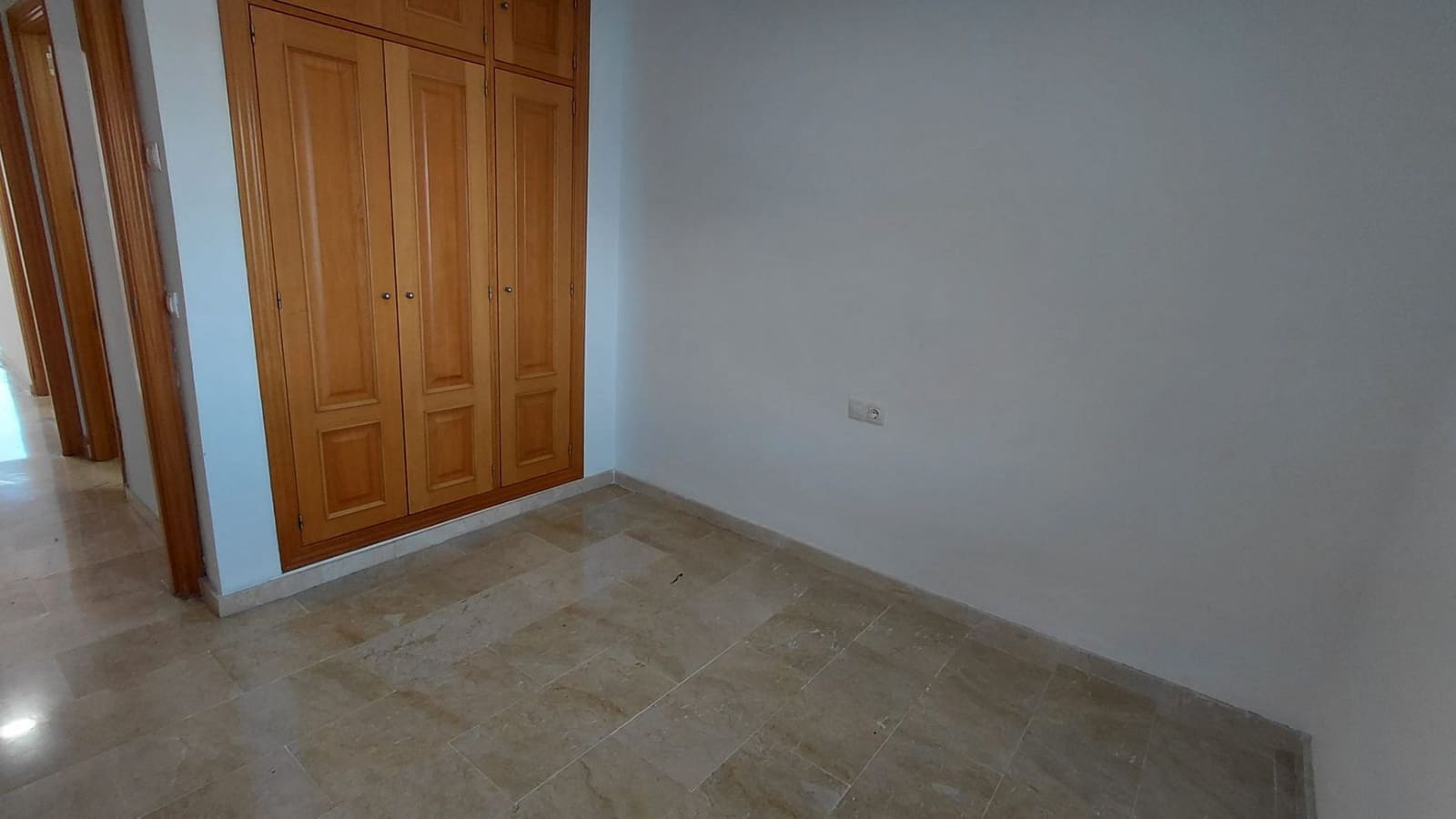 2 slaapkamer Appartement te koop in Manilva met zwembad garage - € 260.000 (Ref: 10099639)