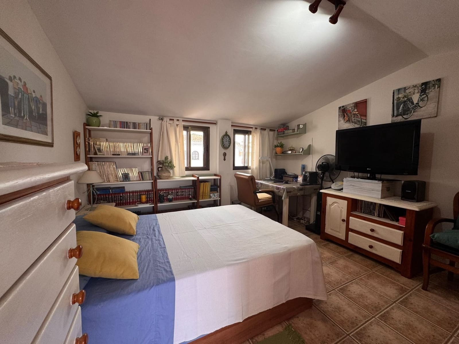 2 sovrum Takvåning till salu i Manilva med pool garage - 299 000 € (Ref: 10148276)