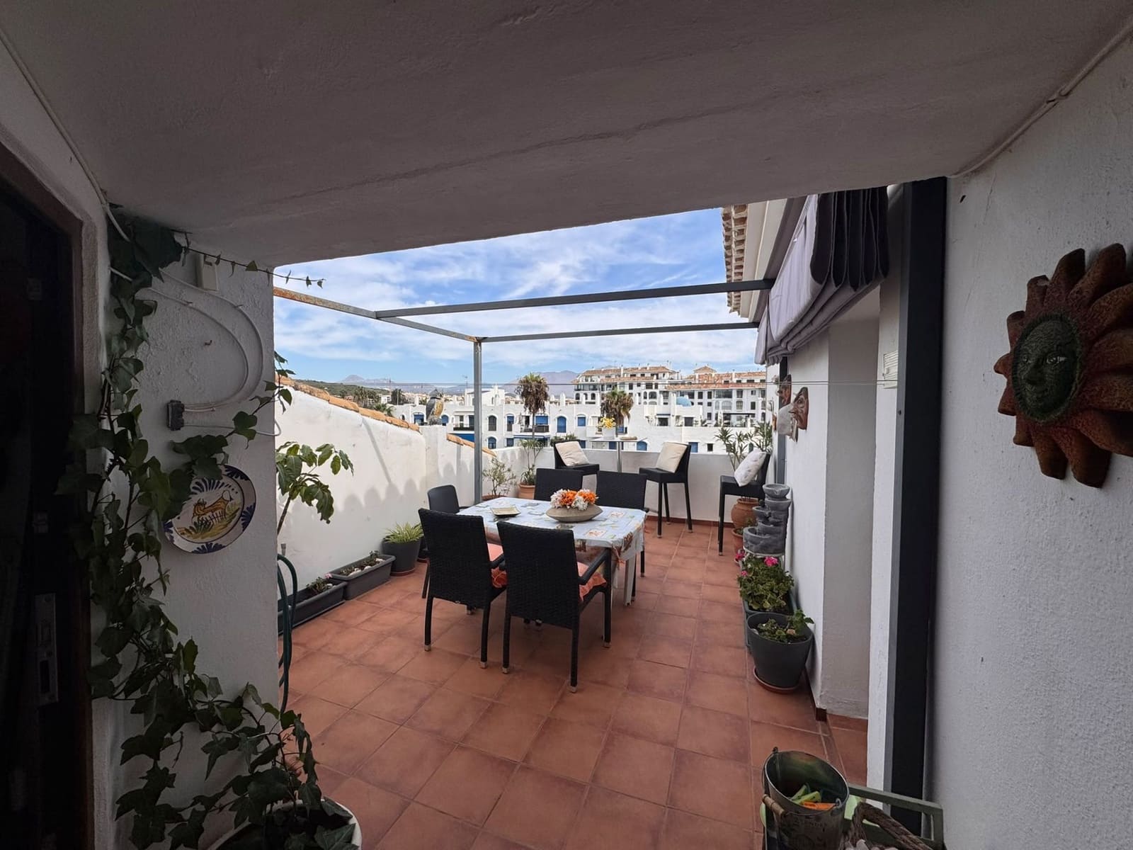 2 sovrum Takvåning till salu i Manilva med pool garage - 299 000 € (Ref: 10148276)