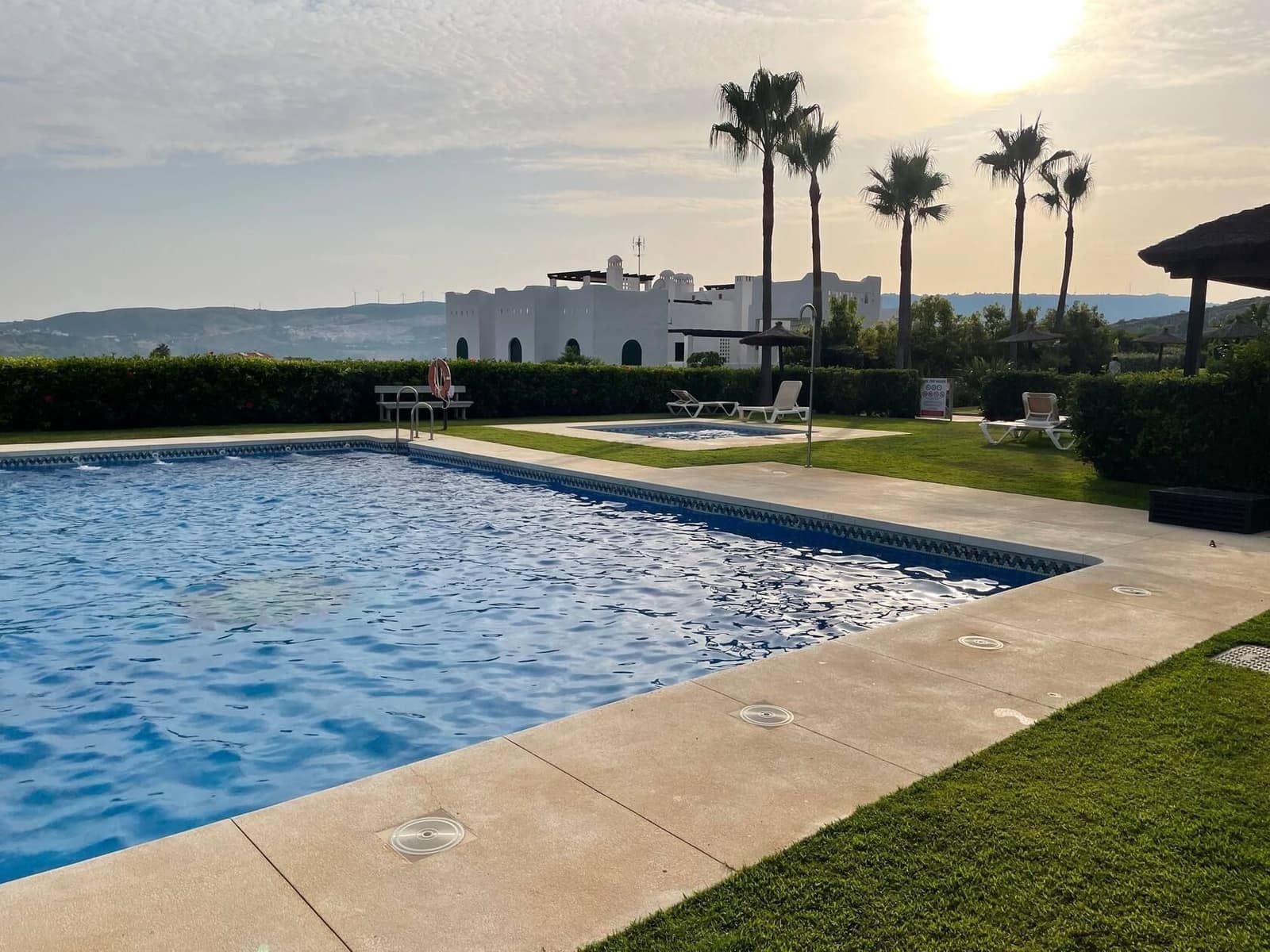 2 Zimmer Apartment zu verkaufen in Casares mit Pool Garage - 350.000 € (Ref: 10170498)