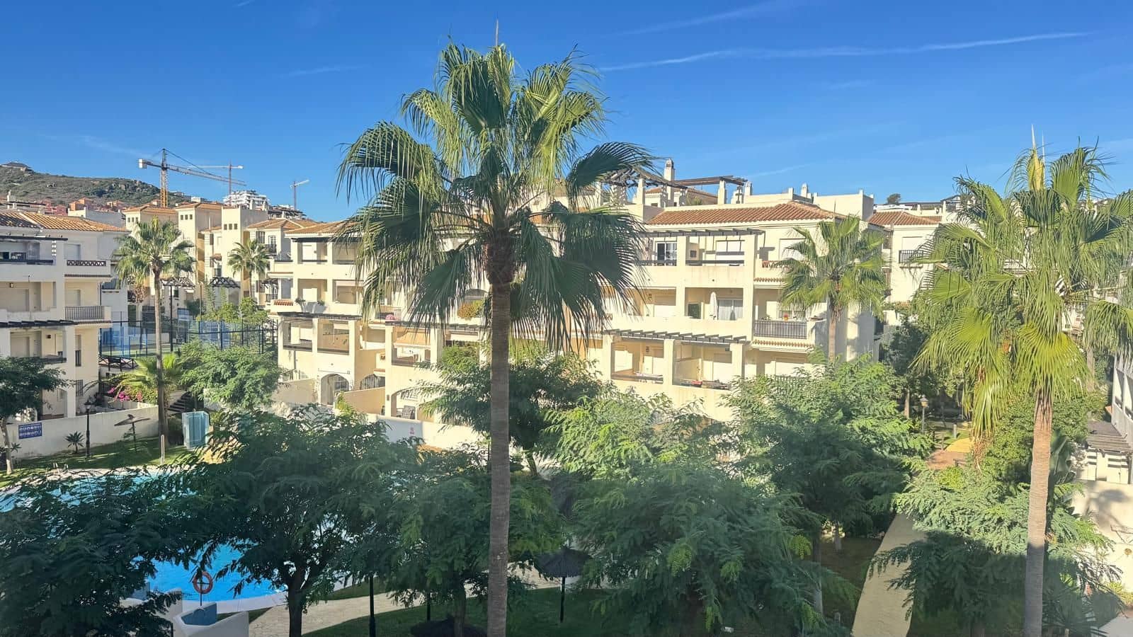 2 bedroom Penthouse for sale in Manilva with pool garage - € 370,000 (Ref: 10173140)