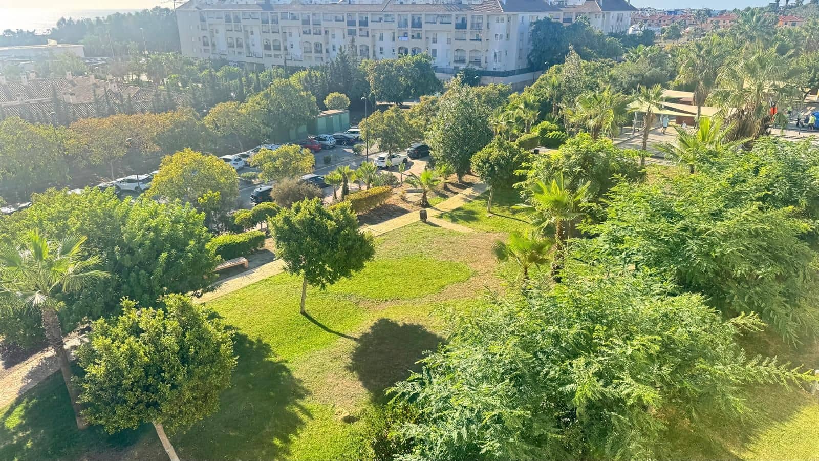 2 bedroom Penthouse for sale in Manilva with pool garage - € 370,000 (Ref: 10173140)