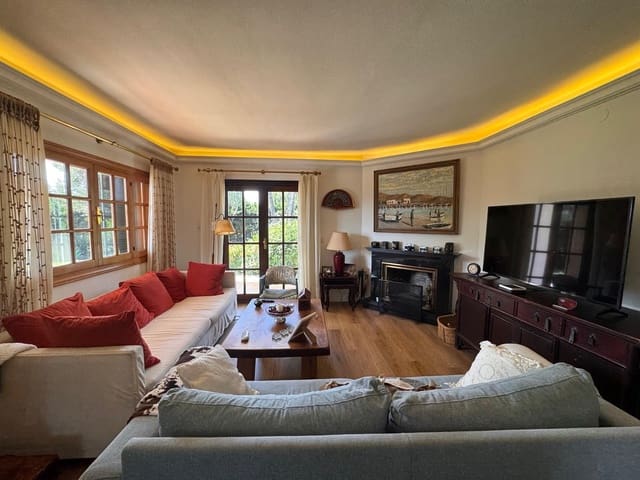 5 camera da letto Villa in vendita in Puerto de la Duquesa, Manilva con piscina garage - 1.750.000 € (Rif: 6518173)