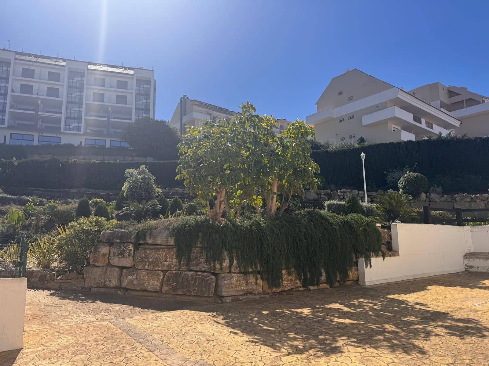 2 sovrum Lägenhet till salu i La Duquesa / Puerto de la Duquesa med pool garage - 275 000 € (Ref: 6732420)