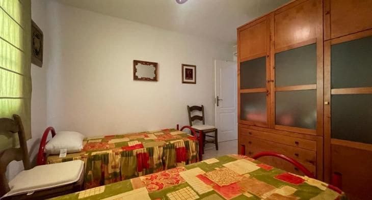 Apartamento de 2 habitaciones en La Duquesa / Puerto de la Duquesa en venta con piscina garaje - 260.000 € (Ref: 8874004)