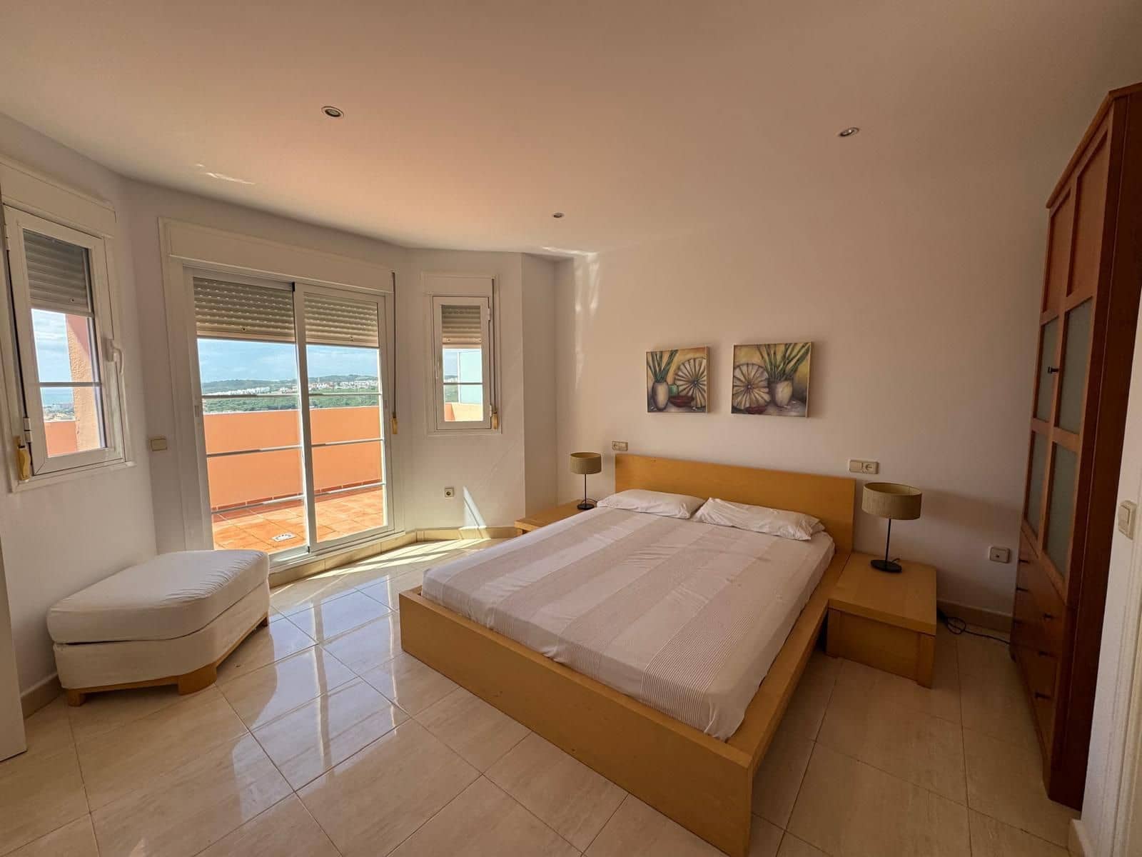 3 bedroom Townhouse for sale in La Duquesa / Puerto de la Duquesa with pool garage - € 395,000 (Ref: 9019802)