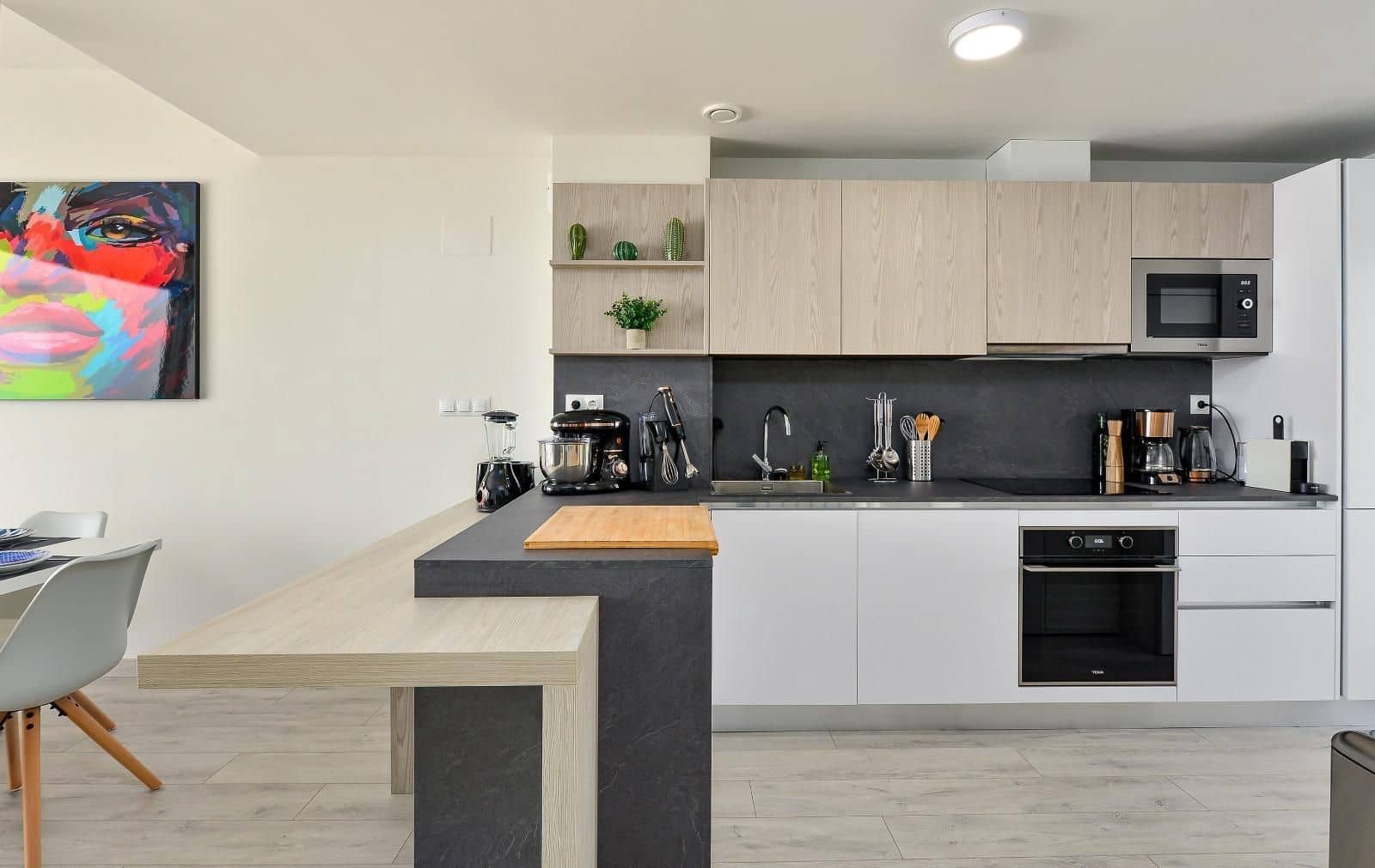 3 soveværelse Semi-Rækkehus til salg i Manilva med swimmingpool garage - € 619.000 (Ref: 9115842)