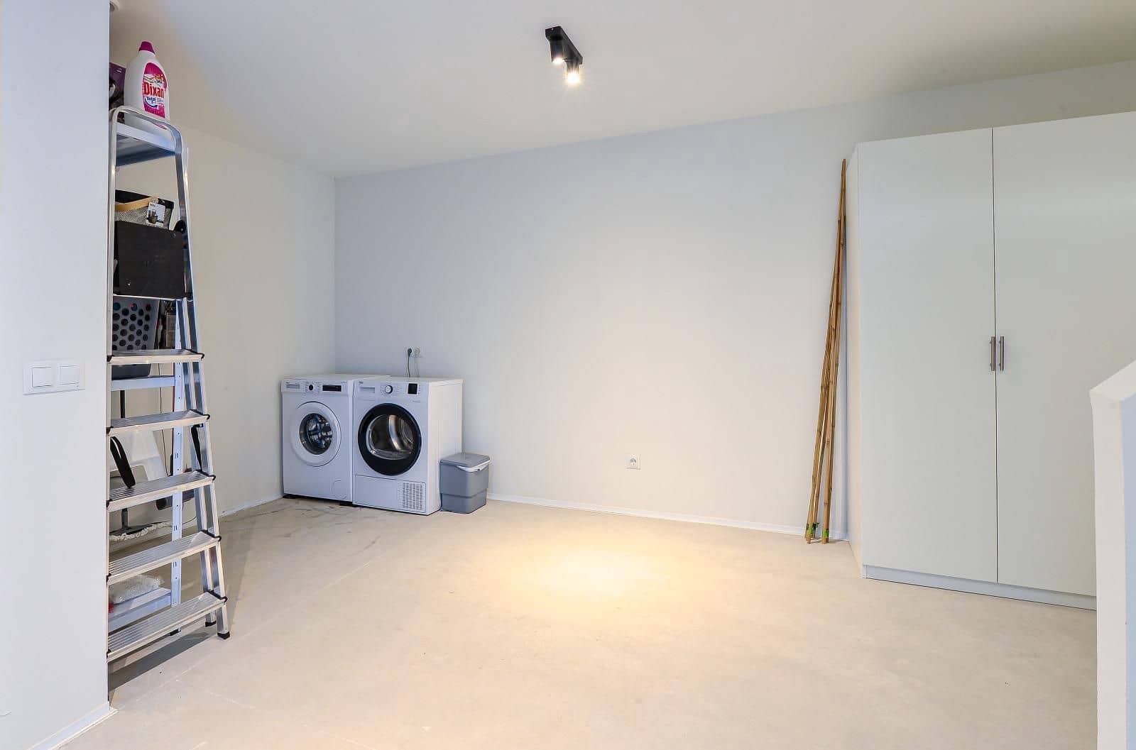 3 soveværelse Semi-Rækkehus til salg i Manilva med swimmingpool garage - € 619.000 (Ref: 9115842)