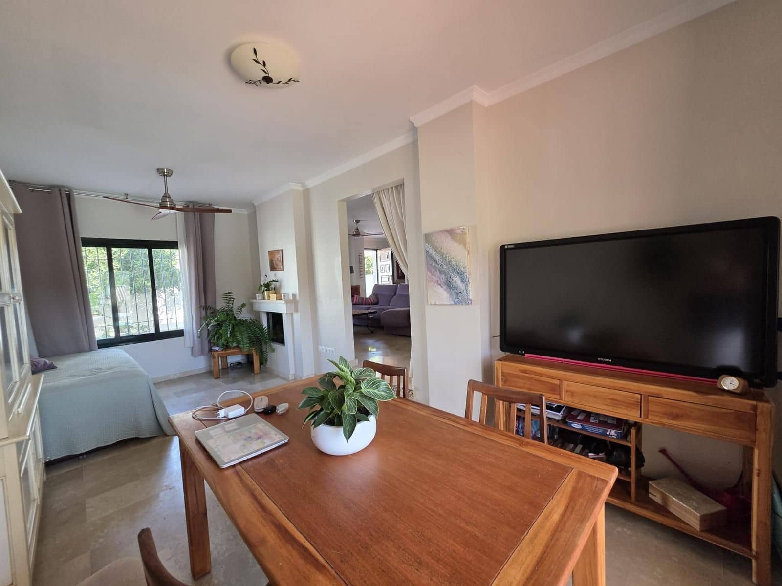 Chalet de 3 habitaciones en Manilva en venta con piscina garaje - 535.000 € (Ref: 9374941)