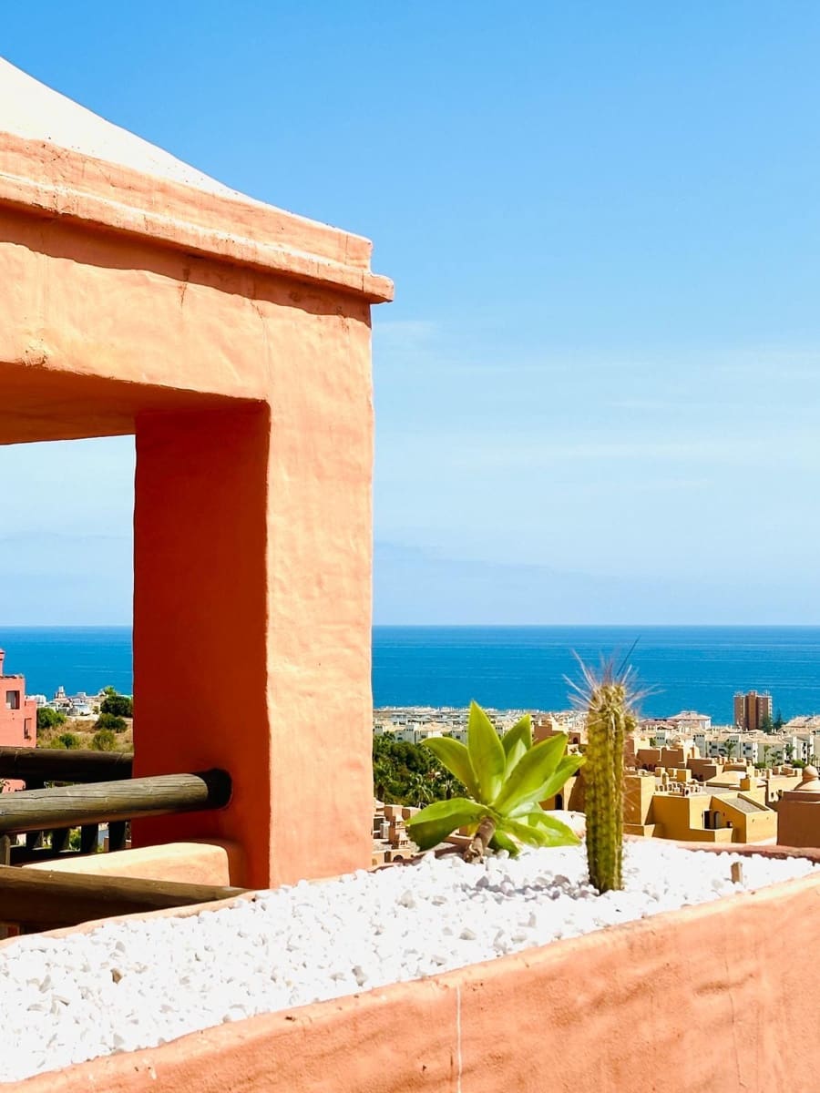 3 chambre Penthouse à vendre à Manilva avec piscine garage - 550 000 € (Ref: 9413578)