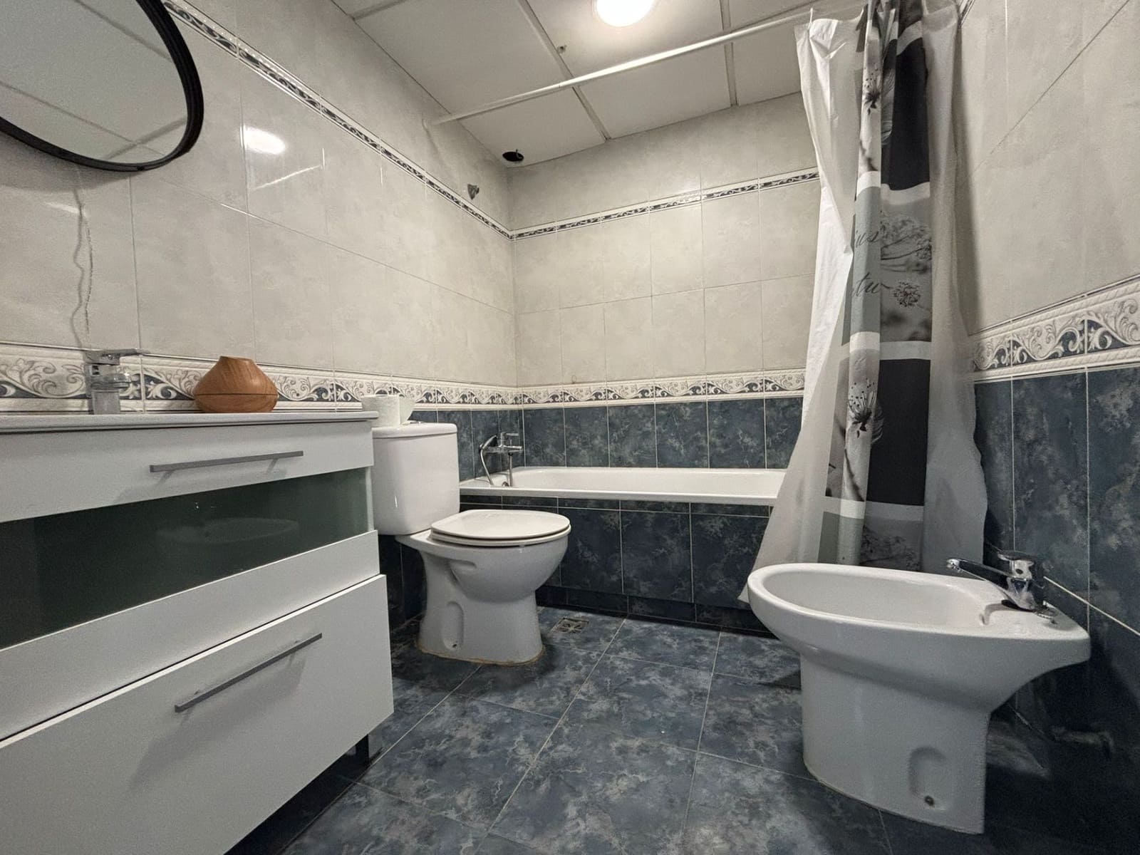 2 bedroom Apartment for sale in Manilva - € 270,000 (Ref: 9455829)