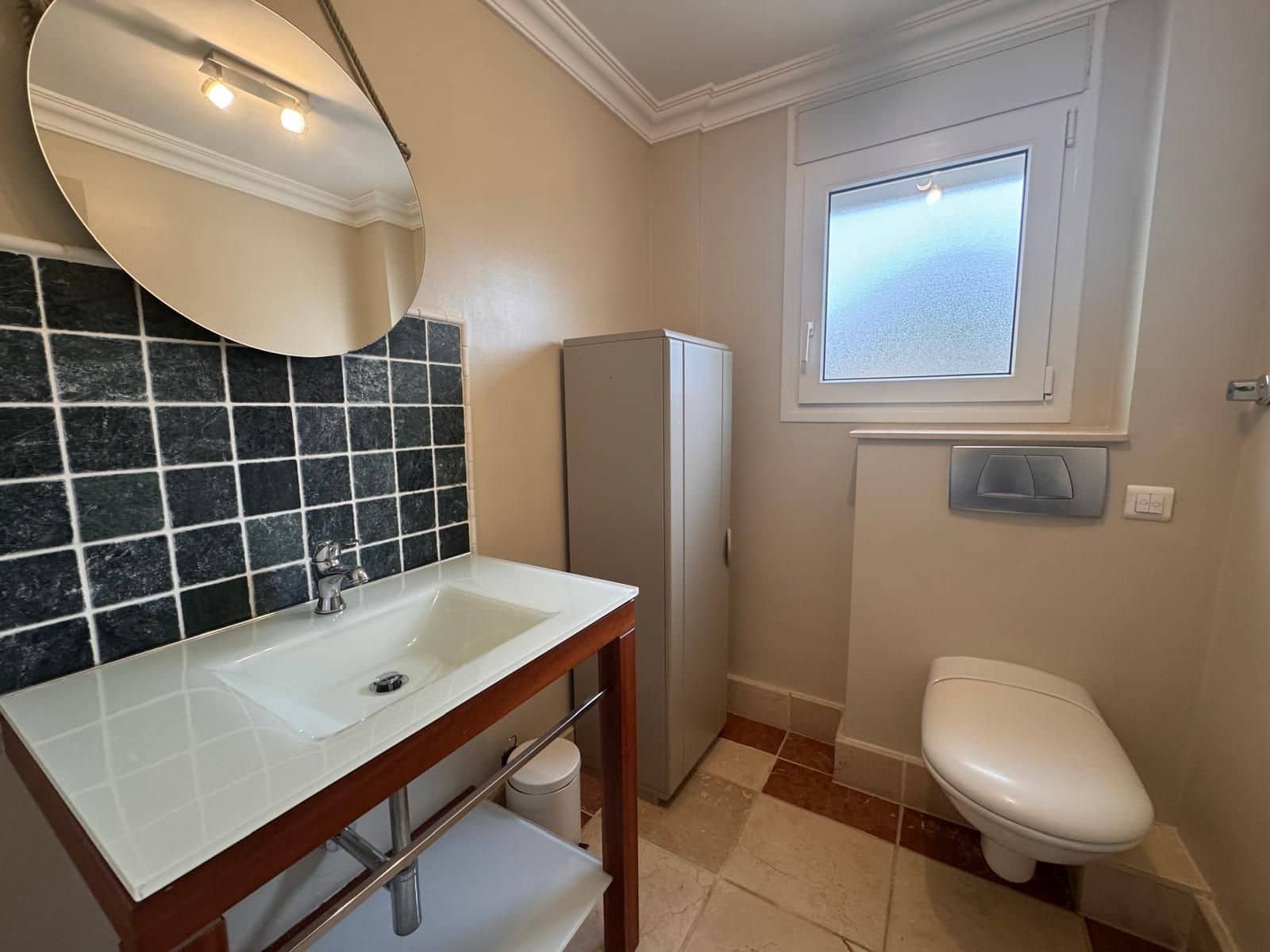 4 bedroom Villa for sale in Estepona with pool garage - € 2,450,000 (Ref: 9472009)