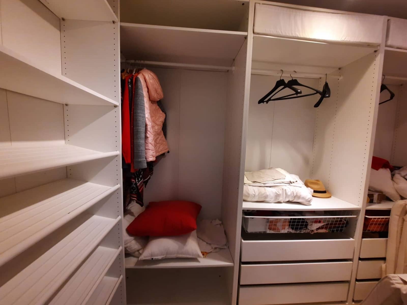 4 bedroom Villa for sale in Estepona with pool garage - € 2,450,000 (Ref: 9472009)