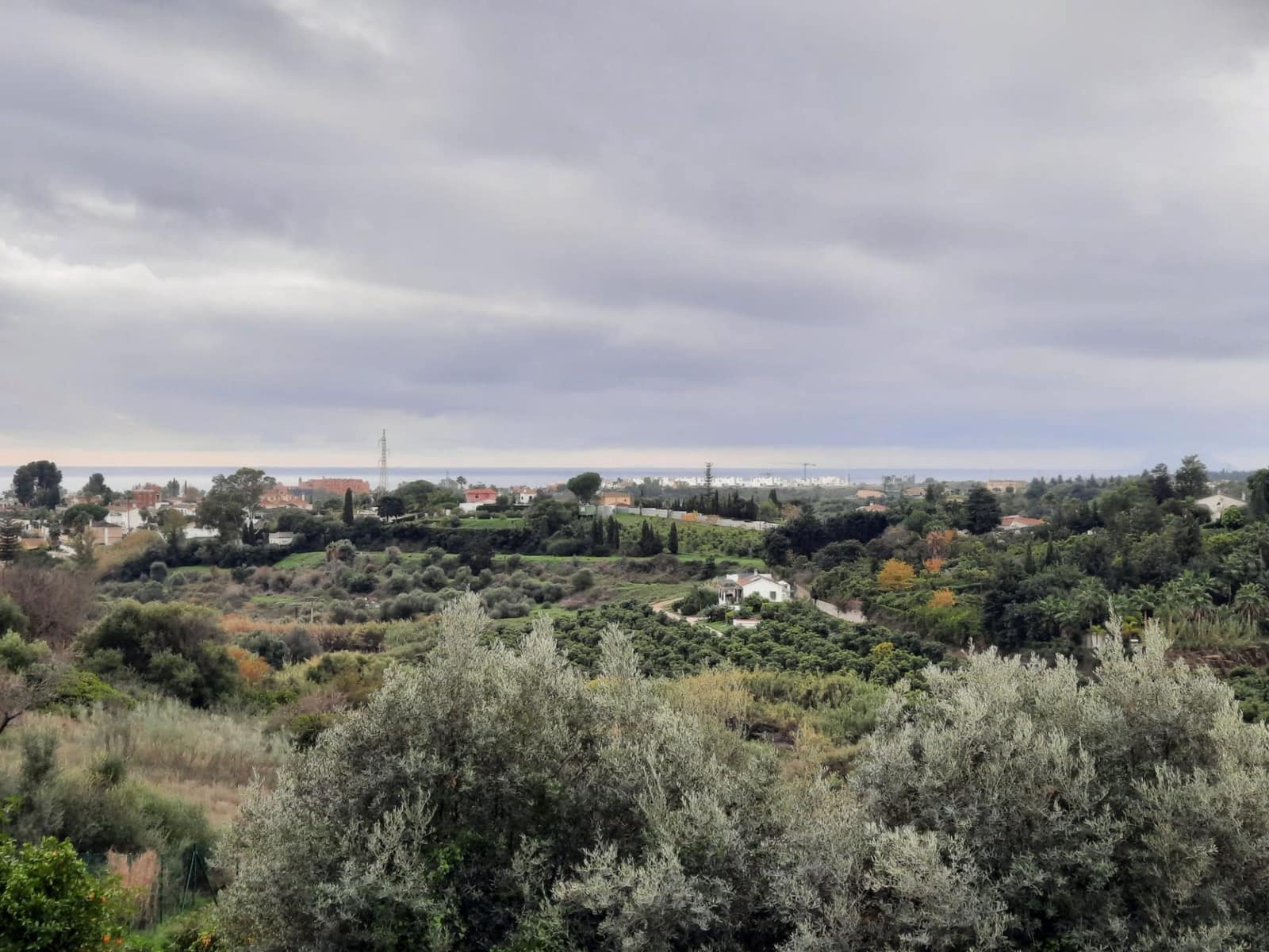 4 bedroom Villa for sale in Estepona with pool garage - € 2,450,000 (Ref: 9472009)