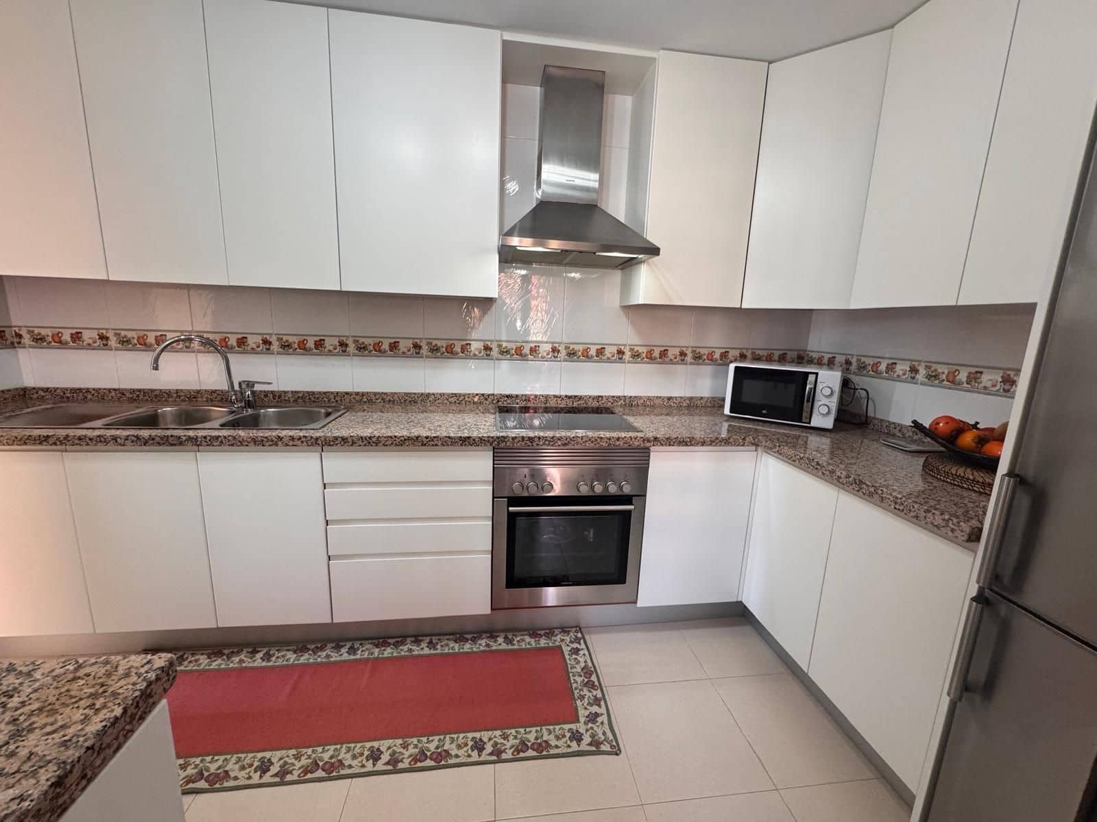 3 slaapkamer Penthouse te koop in Manilva met zwembad garage - € 510.000 (Ref: 9508260)