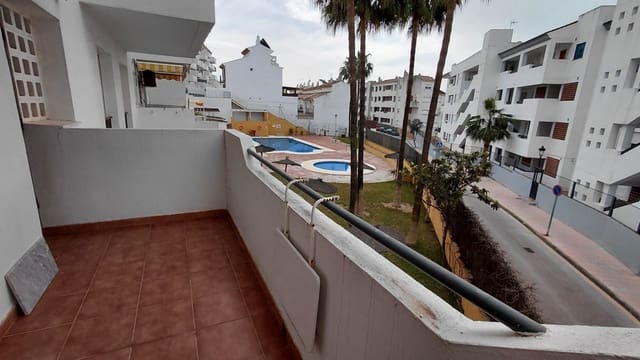 2 slaapkamer Appartement te koop in Manilva met zwembad garage - € 179.000 (Ref: 9633750)