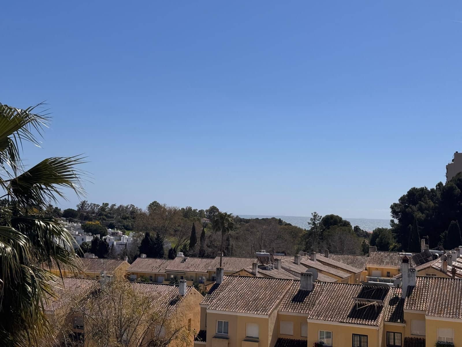 Chalet de 4 habitaciones en Estepona en venta con piscina garaje - 1.800.000 € (Ref: 9689987)