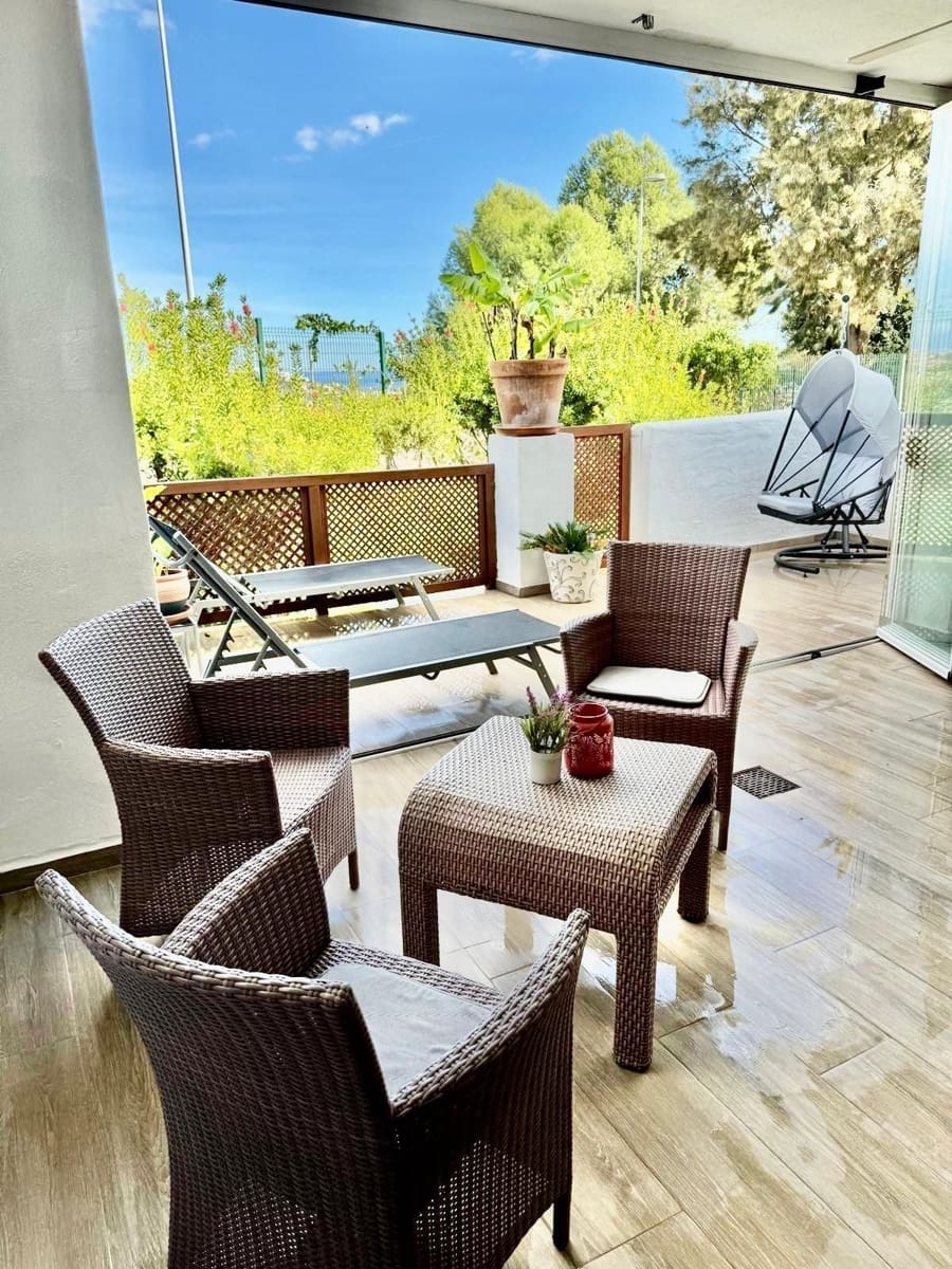 2 soverom Leilighet til salgs i Casares med svømmebasseng garasje - € 460 000 (Ref: 9726302)