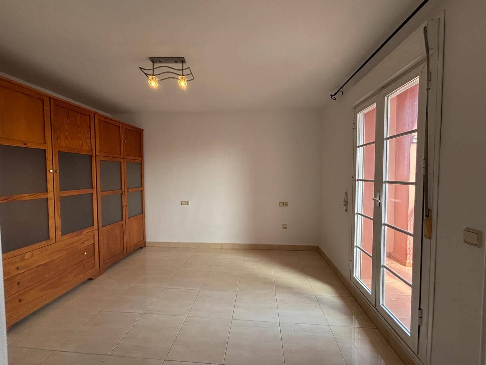 2 Zimmer Apartment zu verkaufen in La Duquesa / Puerto de la Duquesa mit Pool Garage - 269.000 € (Ref: 9755292)