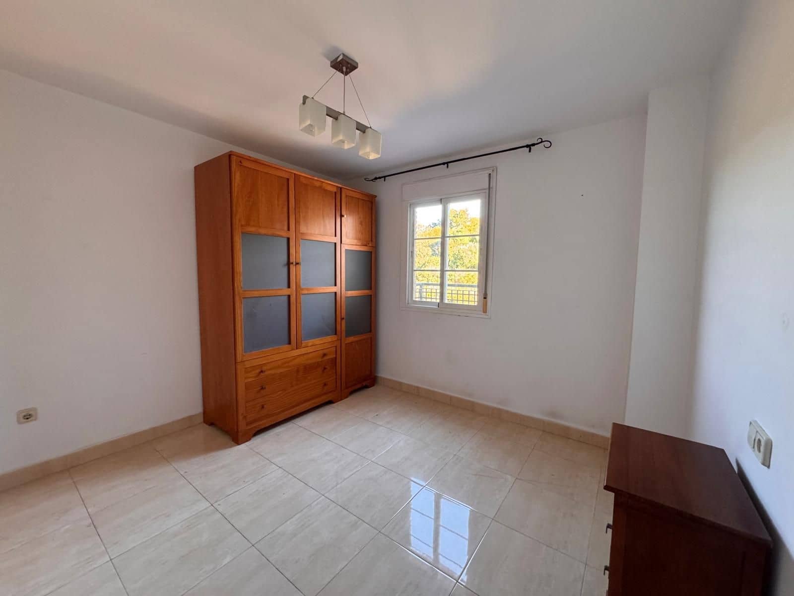 2 bedroom Apartment for sale in La Duquesa / Puerto de la Duquesa with pool garage - € 269,000 (Ref: 9755292)