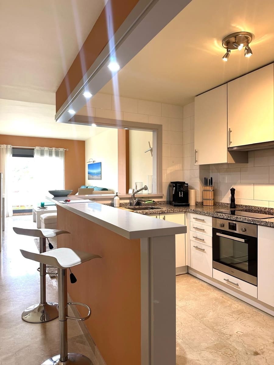 2 bedroom Apartment for sale in Manilva with pool garage - € 325,000 (Ref: 9821978)