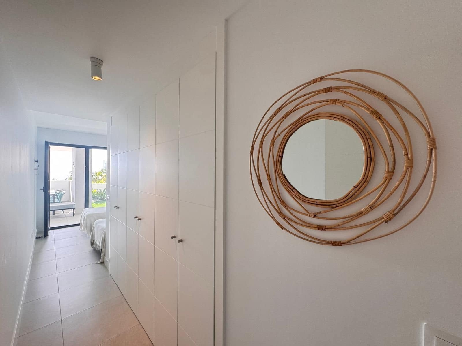 2 soverom Leilighet til salgs i Manilva med svømmebasseng garasje - € 495 000 (Ref: 9838863)