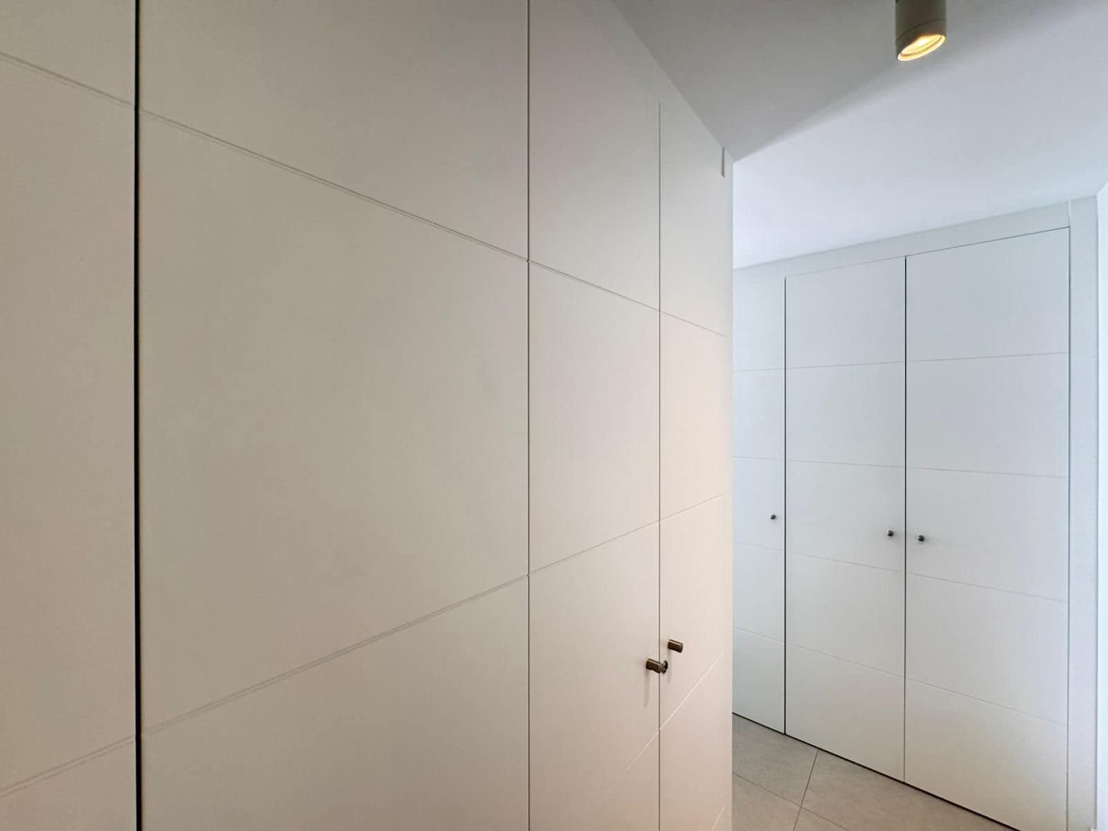 2 soverom Leilighet til salgs i Manilva med svømmebasseng garasje - € 495 000 (Ref: 9838863)