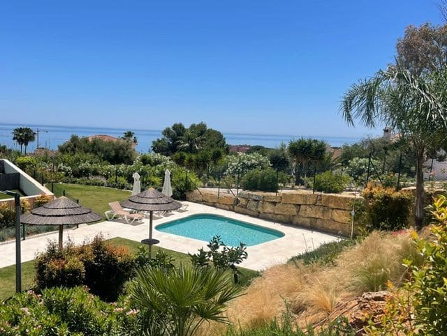 2 bedroom Apartment for sale in Manilva with pool garage - € 495,000 (Ref: 9838863)