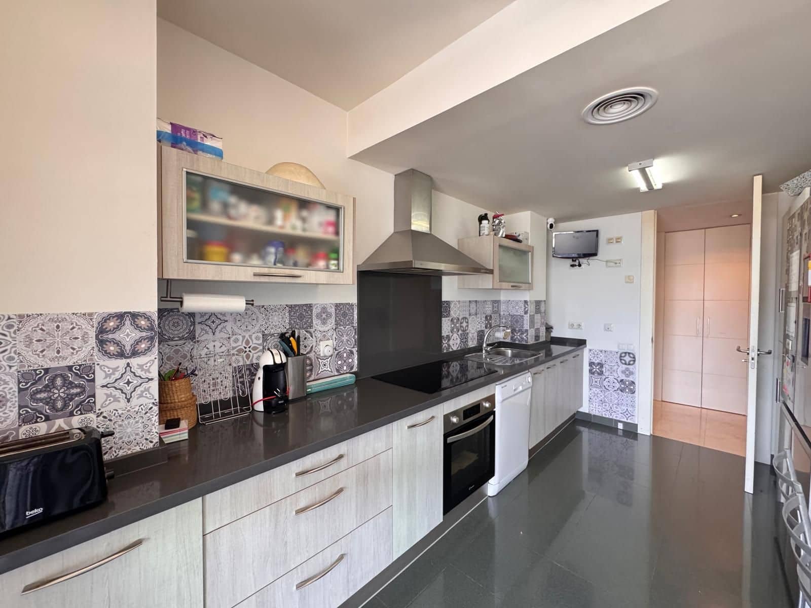 Apartamento de 3 habitaciones en Manilva en venta con piscina garaje - 345.000 € (Ref: 9898684)