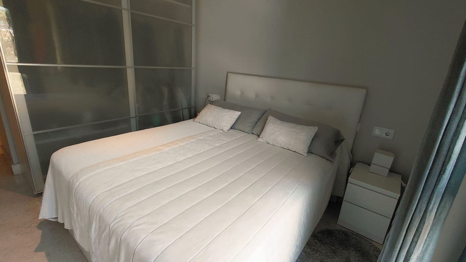 Apartamento de 3 habitaciones en Manilva en venta con piscina garaje - 345.000 € (Ref: 9898684)