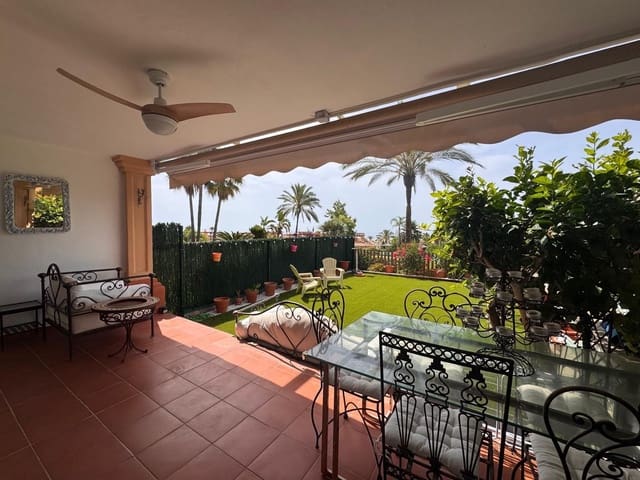 3 soveværelse Semi-Rækkehus til salg i Estepona med swimmingpool garage - € 595.000 (Ref: 9926713)
