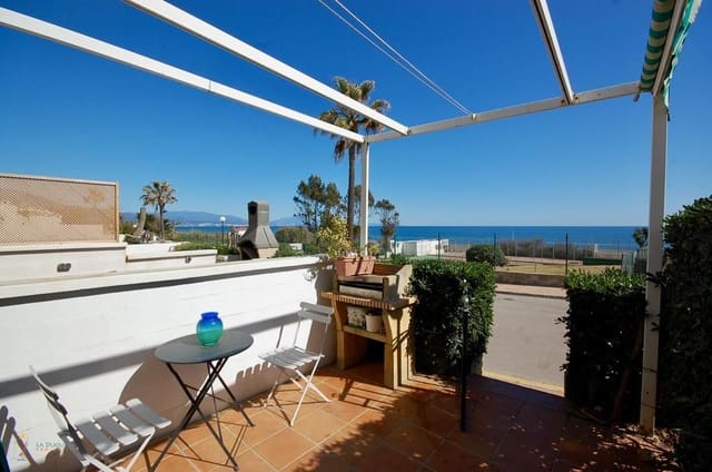 Pareado de 2 habitaciones en Manilva en venta con piscina garaje - 315.000 € (Ref: 9978126)