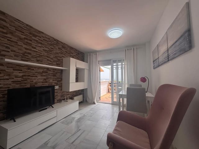 Pareado de 2 habitaciones en Manilva en venta con piscina garaje - 315.000 € (Ref: 9978126)