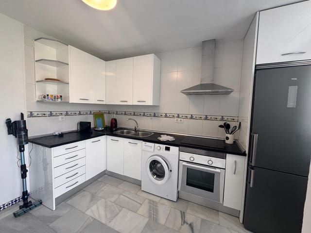 Pareado de 2 habitaciones en Manilva en venta con piscina garaje - 315.000 € (Ref: 9978126)