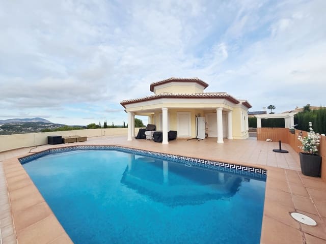 Chalet de 3 habitaciones en Moraira, Teulada-Moraira en alquiler - 2.500 € (Ref: 10174277)
