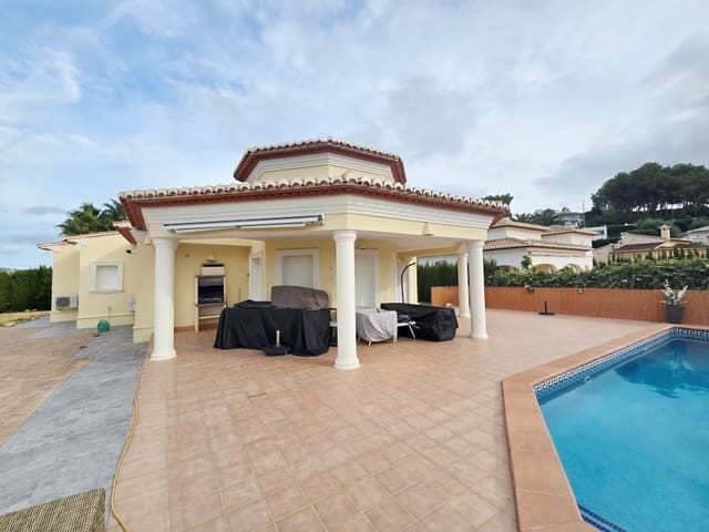 Chalet de 3 habitaciones en Moraira, Teulada-Moraira en alquiler - 2.500 € (Ref: 10174277)