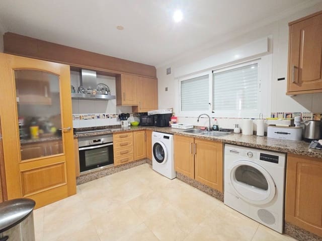 Chalet de 3 habitaciones en Moraira, Teulada-Moraira en alquiler - 2.500 € (Ref: 10174277)