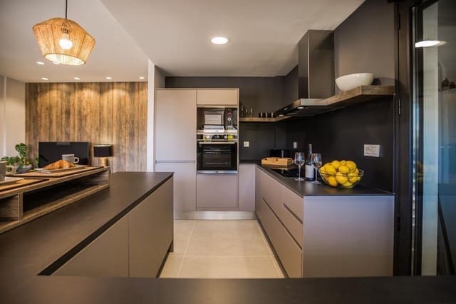 Apartamento de 2 habitaciones en Javea / Xàbia en alquiler con piscina garaje - 1.600 € (Ref: 10174280)