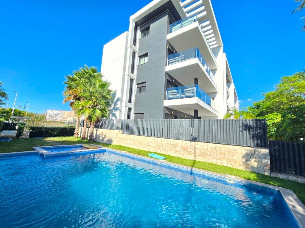 2 makuuhuone Huoneisto vuokrattavana paikassa Javea / Xabia mukana uima-altaan 
autotalli - 1 600 € (Ref: 10174280)