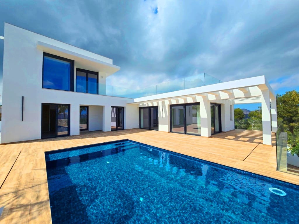3 slaapkamer Villa te koop in Teulada met zwembad garage - € 2.250.000 (Ref: 10174285)