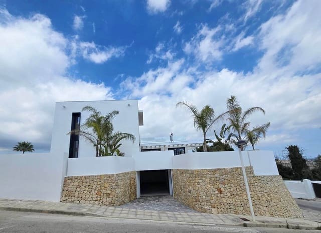 3 slaapkamer Villa te koop in Teulada Pueblo, Teulada-Moraira met zwembad garage - € 2.250.000 (Ref: 10174285)