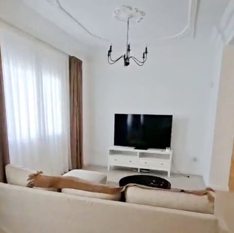 Appartement de 3 chambres à louer à Valence ville - 2 400 € (Ref: 9827281)