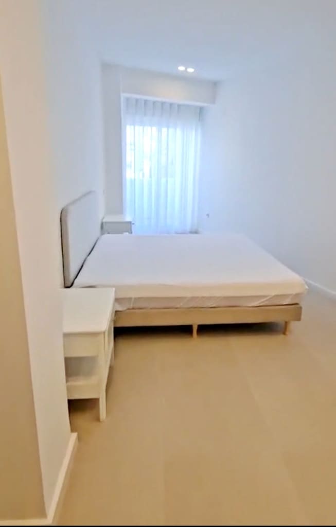 3 soveværelse Lejlighed til leje i Valencia by - € 2.400 (Ref: 9827281)