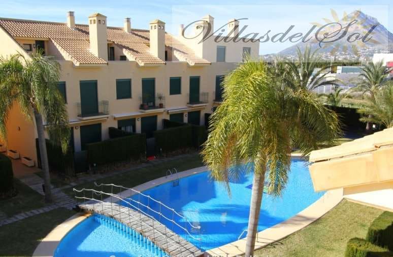 5 soveværelse Bungalow til salg i Javea / Xabia med swimmingpool - € 595.000 (Ref: 9827283)