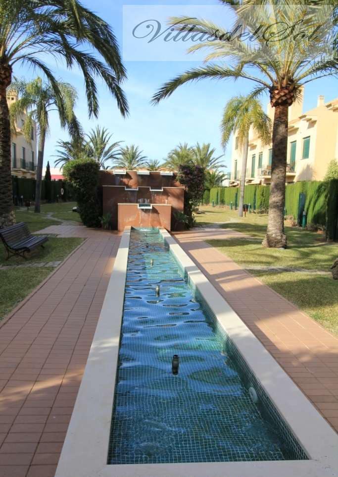 5 soveværelse Bungalow til salg i Javea / Xabia med swimmingpool - € 595.000 (Ref: 9827283)