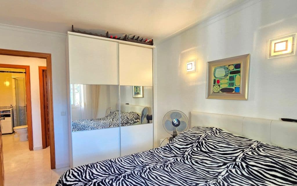 2 soveværelse Lejlighed til salg i Benitachell / Benitatxell med swimmingpool - € 189.000 (Ref: 9827284)