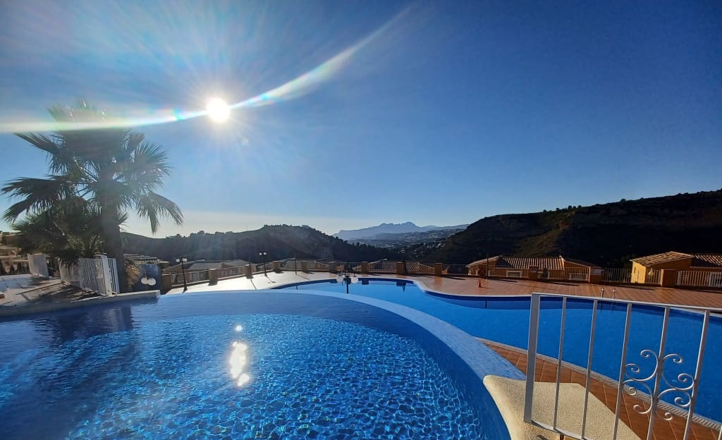 2 soveværelse Lejlighed til salg i Benitachell / Benitatxell med swimmingpool - € 189.000 (Ref: 9827284)
