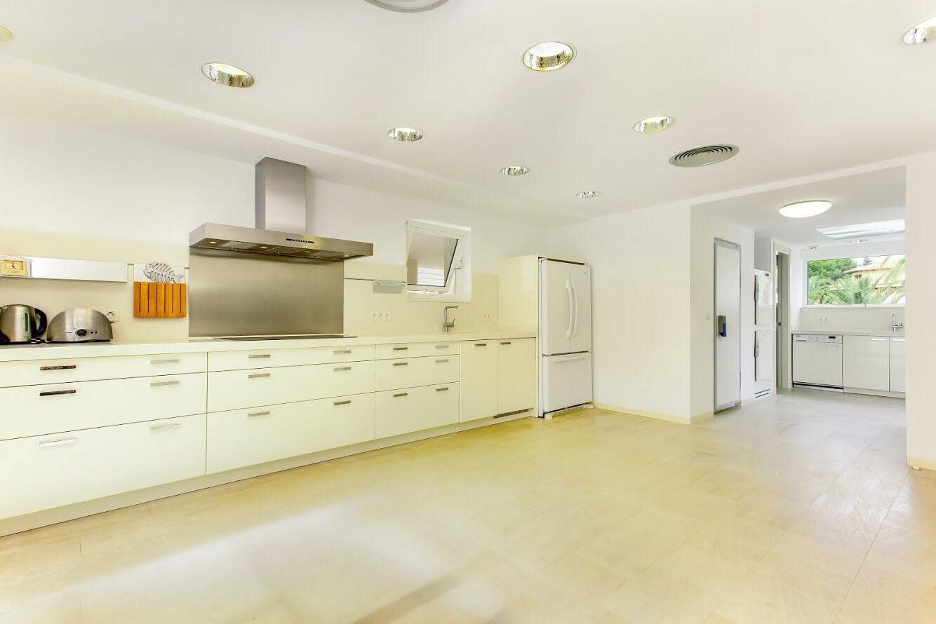 4 soveværelse Villa til salg i Denia med swimmingpool garage - € 3.800.000 (Ref: 9827285)