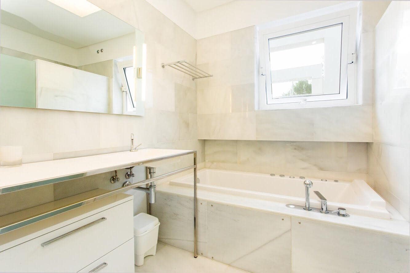 4 soveværelse Villa til salg i Denia med swimmingpool garage - € 3.800.000 (Ref: 9827285)