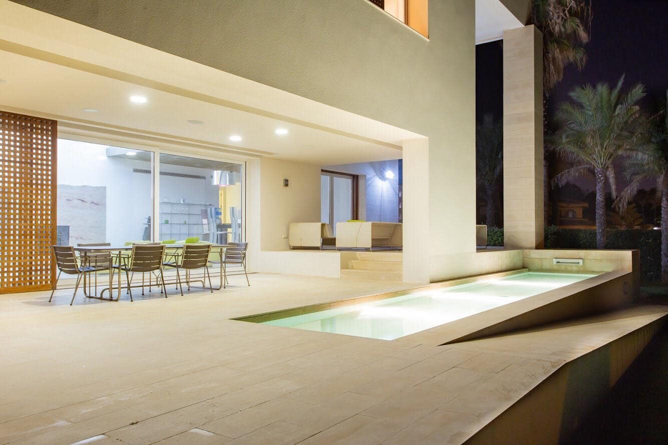 4 soveværelse Villa til salg i Denia med swimmingpool garage - € 3.800.000 (Ref: 9827285)
